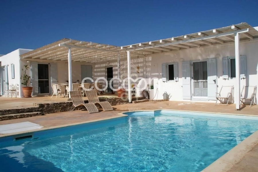 (For Rent) Residential Villa || Cyclades/Antiparos - 140 Sq.m, 3 Bedrooms, 1€ 