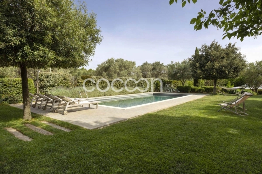 (For Sale) Residential Detached house || East Attica/Keratea - 470 Sq.m, 6 Bedrooms, 1.500.000€ 